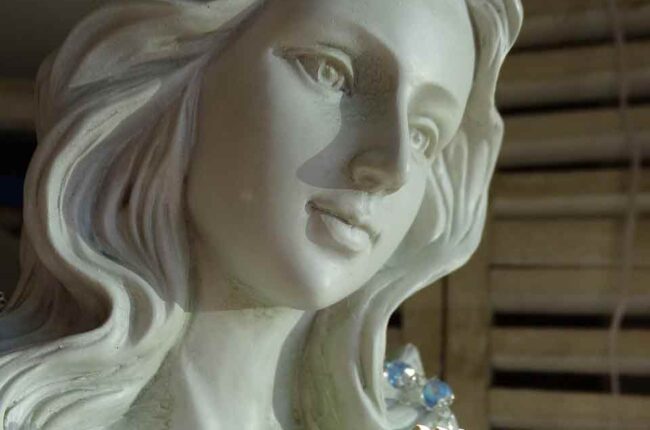 Archangel Sandalphon – Guardian of Earth’s Song, Angel of Prayer, and Anchor of Divine Presence in the Physical World